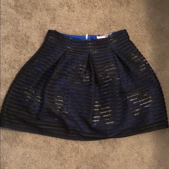Black and Blue skirt - Picture 1 of 3